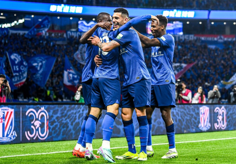 亚运会抢七大战爆出冷门!尤文图斯横扫上海申花,争冠形势突变(中国男篮决战尤文图斯最新消息)